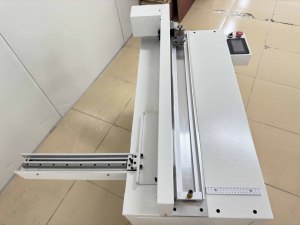 MSKC-800 Semi Automatic <strong>Electrical</strong> Cardboard V <strong>Grooving</strong> <strong>Machine</strong> With Corner Cutting And Auto Sizing Function - Product Image 4