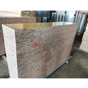 Plantilla <span class=keywords><strong>de</strong></span> Tablero <span class=keywords><strong>de</strong></span> Tres Capas Tipo E1 500x2000mm Personalizada y Moderna, Utilizada para Encofrados <span class=keywords><strong>de</strong></span> Construcción <span class=keywords><strong>de</strong></span> Hormigón - Product Image 6