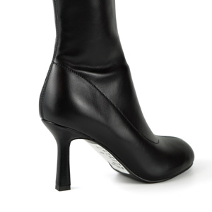 أحذية نسائية سوداء طويلة حتى الركبة من الجلد الصناعي بكعب عالٍ ومقدمة مستديرة وسحاب وتصميم ضيق - Product Image 5