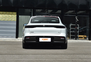 <span class=keywords><strong>Acheter</strong></span> Geely Yinhe La Voie Lactée E8 Nouvelle Voiture Électrique 80% Charge - Product Image 4