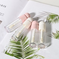 Tube de brillant à lèvres transparent rose mat en ABS de 5 ml, avec tige épaisse, tête de pinceau large, couvercle sphérique, flacon cosmétique pour gloss et baume à lèvres