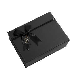 Caja de embalaje de regalo de papel Kraft rectangular al por mayor con lazo de cinta elegante forma rectangular para presentaciones y exhibiciones de tiendas - Product Image 5