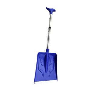 Pala para Nieve de Plástico Azul de 81 cm con Mango en D y Hoja Cuadrada para Uso en Exteriores - Product Image 2
