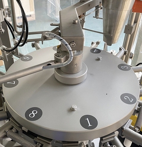 HL460KW 50-2000g Peseuse multi-têtes automatique de haute précision pour granulés et noix, avec ensacheuse pour sachets stand-up et doypack préformés - Product Image 5