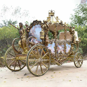Carroza de caballos dorada tallada a mano de estilo europeo vintage ZOWN para exhibición en museos y utilería para rodajes de películas - Product Image 2