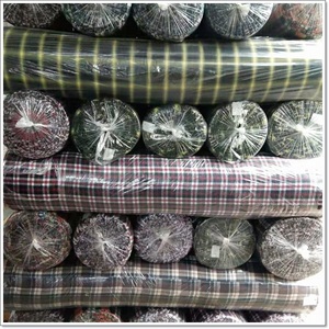 Lot de stock de <span class=keywords><strong>tissu</strong></span> de chemise à carreaux 100 % coton teint en fil de haute qualité, fabriqué en Chine, <span class=keywords><strong>fournisseur</strong></span> à Keqiao - Product Image 4