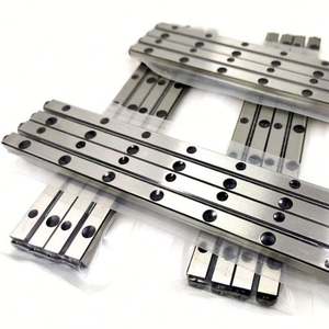 Riel Deslizante de Rodillos Cruzados de Alta Precisión YOCH P6 VR3-175 VR3-100 con Retenedor de Nylon y Rodamiento de Aceite para Movimiento Lineal - Product Image 1