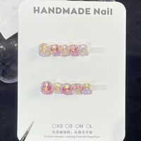 Art des ongles mignon et artisanal populaire pour les filles âgées de 3 à 12 ans.