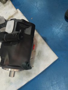 Pompe hydraulique P2075 P2105 P2060 P2145 P3075 P3105 P3145 Pompe à piston hydraulique axiale P2105R00C1C23LA20N00A1B1P - Product Image 3