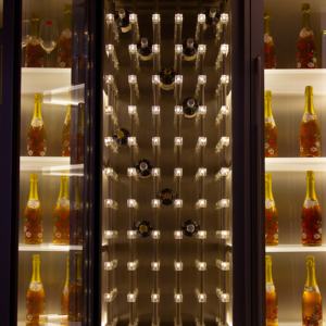 <span class=keywords><strong>ตู้</strong></span>แช่ไวน์สแตนเลสแบบฝังในตัว ใช้ไฟฟ้า/แบตเตอรี่ ช่องเสียบ USB ชั้นวางเก็บของแบบกำหนดเอง ใช้ในบ้านและนอกบ้าน - Product Image 4