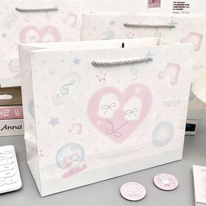 Bolsa de Regalo con Diseño de Gatito de Dibujos Animados, de Alta Calidad, Delicada y de Cartón Blanco Grueso, Bolsa de Embalaje de Regalo de Gran Capacidad - Product Image 4