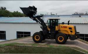 ระบบควบคุมอัตโนมัติ รถตักล้อยาง Shantui L60-G รถตักล้อยางแบบใหม่พร้อมเครื่องยนต์ Weichai และชิ้นส่วนหลัก - Product Image 3