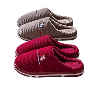 Pantuflas de gamuza para personas mayores, de otoño, para uso doméstico, con suela de TPR, cálidas, suaves, antideslizantes, con costuras duraderas, de una pieza, para hombre y mujer. - Product Image 1