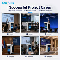 Мобильная цифровая трибуна DP42 для церкви с 43-дюймовым фронтальным дисплеем, 21,5-дюймовым интерактивным сенсорным экраном и двумя микрофонами на гибкой стойке