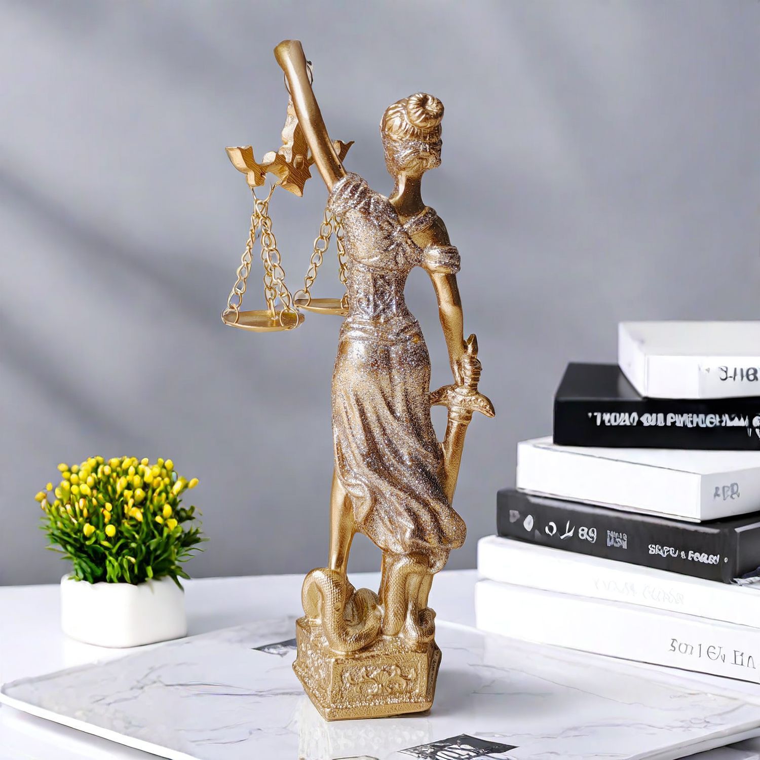 Retro Goddess Justice Greek Justice Resin Statue Art Deco Design Portable Eco-Friendly Home Decoration Desk Large Living Room · image 3