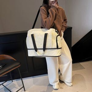 Custom Logo Travel Bags Adjustable Shoulder Strap Duffle Bag Outdoor Travel Business Luggage Bag - Product Image 1