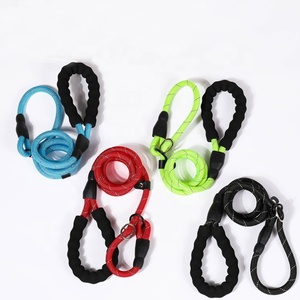 Poignée en mousse réfléchissante en Nylon réglable rétractable collier pour animaux de compagnie plus léger laisse de <span class=keywords><strong>chien</strong></span> - Product Image 3