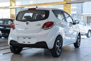 SUV Changan <span class=keywords><strong>Benni</strong></span> E-star d'occasion économique - Product Image 4