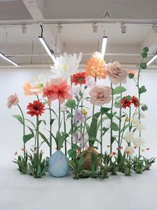 Set di Fiori Artificiali Eleganti e Raffinati: Peonie Giganti, Mughetti e Narcisi in Seta per Decorazioni Matrimoniali - Product Image 2