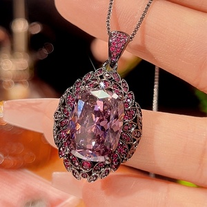 Ensemble de bijoux vintage en cuivre écologique, style nid d'oiseau, avec pendentif et boucles d'oreilles classiques en zircone verte Paraiba 12*16mm, vente en gros - Product Image 5