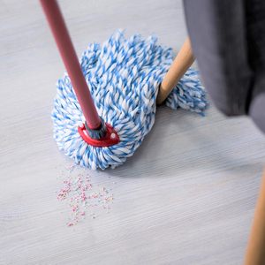 Mopa de Limpieza de Pisos de Alta Durabilidad con Mango de Madera y Hilo de Algodón, Precio Económico, Venta al Por Mayor - Product Image 4