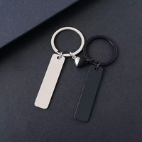 Gantungan Kunci Karabiner Baja Anti Karat Fashion Grosir, Label Setengah Lingkaran, Ukiran Laser Logo Pasangan, Pencetakan Warna