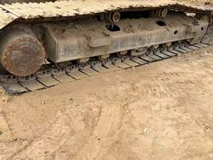 Excavadora de cadenas Doosan DX225 en buen estado - Product Image 3