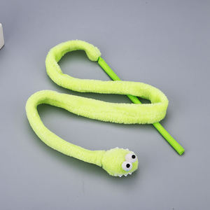 Jouet interactif en plastique pour chat, serpent en peluche doux et mignon avec son et menthe, jouet amusant pour animaux de compagnie - Product Image 4