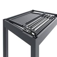 Pergola en alliage d'aluminium avec cadre anti-corrosion, mécanisme à lamelles, options de couleur et de taille personnalisables, finition thermolaquée.