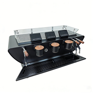 Máquina de Espresso Comercial de Triple Cabezal con Pantalla Táctil LED, Caldera de Acero Inoxidable, Operación Semiautomática, Personalizable de 4 Grupos - Product Image 1