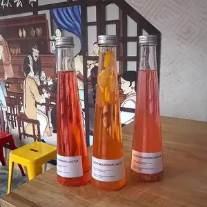 Factory Customized 500 Ml Striped Glass Juice Bottle Beverage Glass Bottle