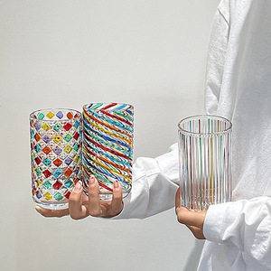 Bicchieri Vintage all'Ingrosso, Tazze in Vetro Dipinte a Mano con Blocchi <span class=keywords><strong>di</strong></span> Colore, Bicchieri Unici con Rifrazione della Luce - Product Image 4