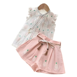 Set di Abbigliamento Estivo per Bambine Personalizzabile OEM all'Ingrosso, Top Floreale e Pantaloncini, Completo 2 Pezzi - Product Image 2