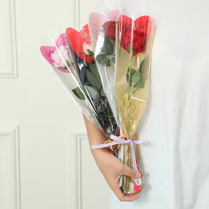 Amor en forma de corazón impermeable papel Kraft bolsa de flores frescas BOPP bolsa de plástico OPP bolsa de rosa de un solo tallo para trabajos florales transparentes - Product Image 2