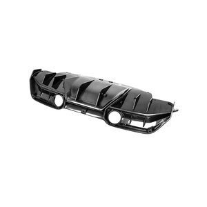 Diffuseur arrière en fibre de carbone sèche, fait main, finition brillante, fixation OEM, pièces de tuning racing pour Ferrari F8 Tributo Spider - Product Image 1