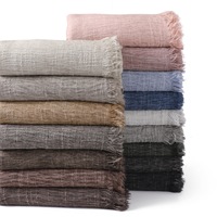 Hijab en coton modal froissé uni de couleur pure Laste Antique 2025, écharpe fine plissée rayée respirante avec pompon