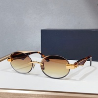 Lunettes de soleil rétro de style designer de haute qualité, protection UV400, adaptées aux hommes et aux femmes, lunettes de conduite tendance pour l'extérieur
