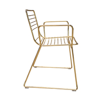Chaise empilable en fil d'acier plaqué or, fauteuil moderne et simple, chaise contemporaine en métal doré pour bar et usage domestique