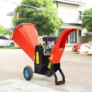 Yihe <b>Wood</b> <b>Crusher</b> with Engine/Motor for Dry Branches and Wet Leaves Multi-Purpose Use 220V/380V 8t/h Capacity 60W Power - Product Image 3