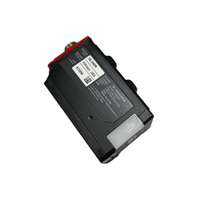 Lecteur de codes à barres bidimensionnels KEYENCE SR-2000W utilisé pour la lecture de codes sur plusieurs faces des boîtes en carton dans les lignes de tri
