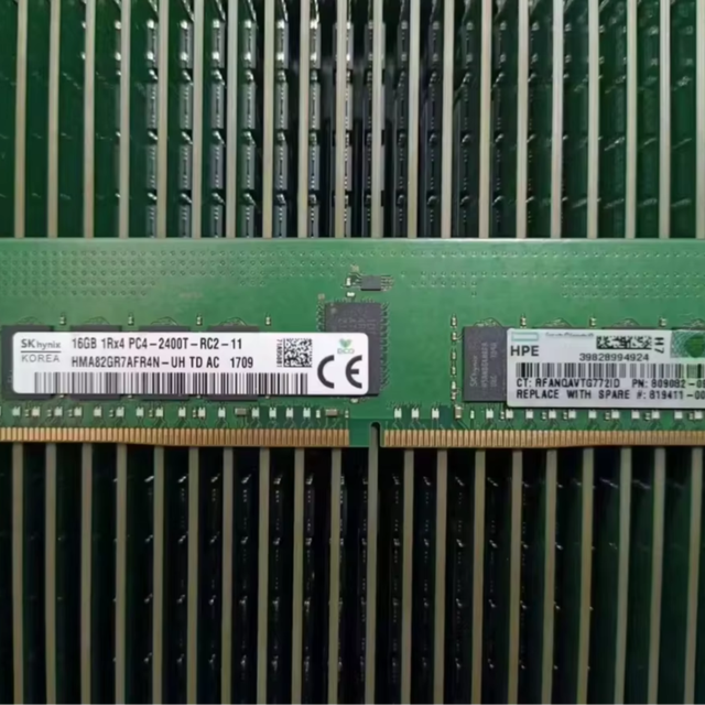 Used 805349-B21 16GB 2400 1Rx4 DDR4 RDIMM Ram PC4-19200T-R Replacement Server Memory HMA82GR7AFR4N-UH (809082-091 819411-001)