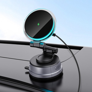 Cargador Inalámbrico Ajustable de 15W con Carga Rápida, Puerto Tipo-C, Soporte Universal para Teléfono de Coche con Luz y Sujeción Automática - Product Image 3