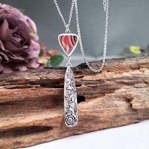 Collana con ciondolo triangolare lungo in stile bohémien vintage, regalo per feste da donna - Product Image 3