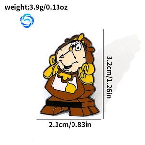 Creativo lindo dibujos animados película personajes de <span class=keywords><strong>La</strong></span> <span class=keywords><strong>Bella</strong></span> <span class=keywords><strong>y</strong></span> <span class=keywords><strong>La</strong></span> <span class=keywords><strong>Bestia</strong></span> insignia de Metal candelabro tetera señora reloj broche - Product Image 6