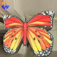 Costume gonflable publicitaire personnalisé en Oxford, modèle papillon avec lumières LED, facile à installer pour les défilés, propulsé par l'effort humain