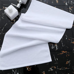 Serviettes <span class=keywords><strong>de</strong></span> <span class=keywords><strong>bain</strong></span> d'hôtel en coton tricoté avec logos brodés, <span class=keywords><strong>linge</strong></span> <span class=keywords><strong>de</strong></span> lit uni pour hôtels, serviette à séchage rapide, serviette <span class=keywords><strong>de</strong></span> <span class=keywords><strong>bain</strong></span> ultra douce - Product Image 6