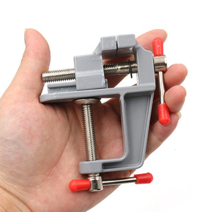 Mini Tornillo de Banco con Abrazadera de Mesa para Manualidades, Moldeado y Reparaciones DIY - Product Image 3