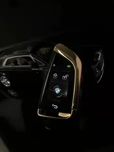 Araba evrensel akıllı uzaktan kumandalı anahtar LCD ekran arabalar uygun