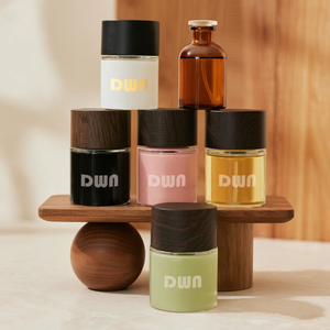 Nhà Máy Bán Hàng Trực Tiếp Vòng Rỗng Chai Nước Hoa 50Ml 100Ml Chai Thủy Tinh Nước Hoa Màu Nâu Chai Nước Hoa Với Hộp Bao Bì - Product Image 4