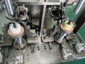SMG tự động đôi trạm động cơ quanh co Máy BLDC Stator cuộn dây quanh co máy kim cuộn - Product Image 6